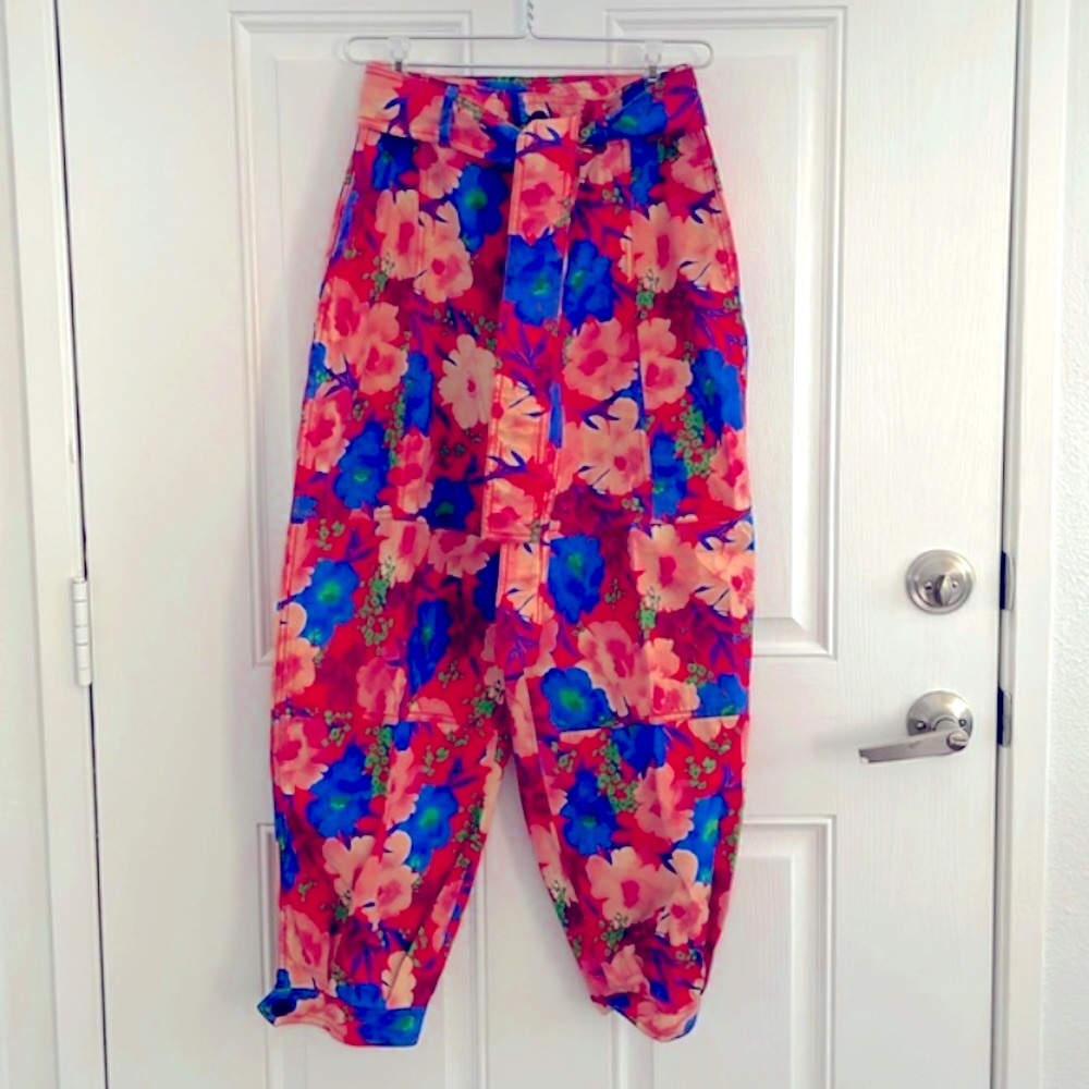 Zara Floral Pants Like new！